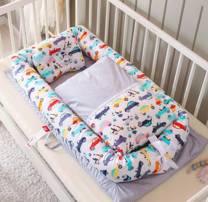 Portable Crib Middle Bed